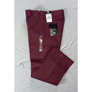 Dickies Skateboarding Regular Fit Poly-Cotton Chino Pants. Burgundy, 30X30. NWT!